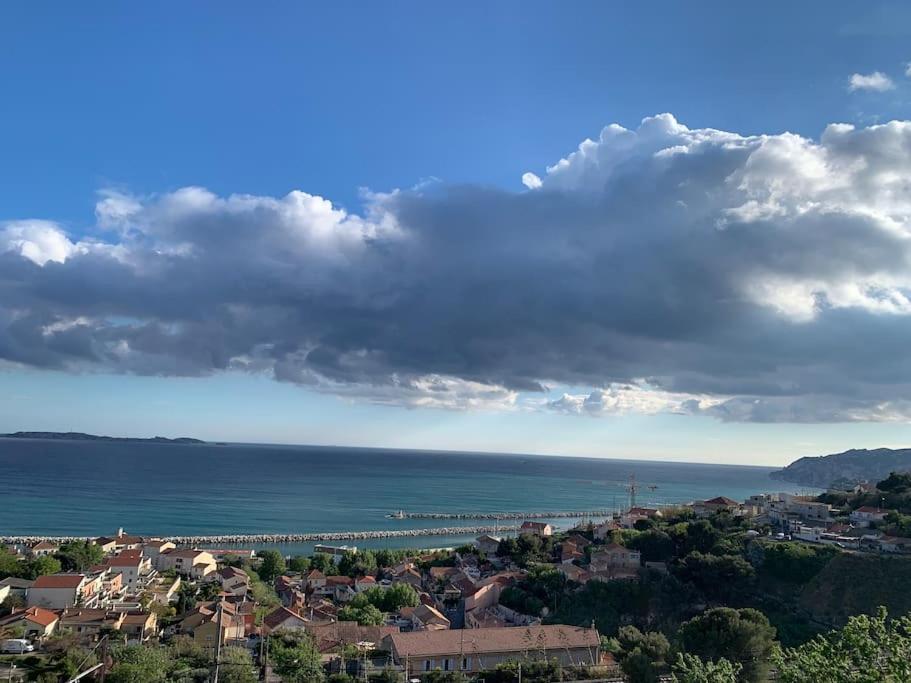 Superbe Terrasse Avec Vue Panoramique Sur La Mer 마르세유 외부 사진